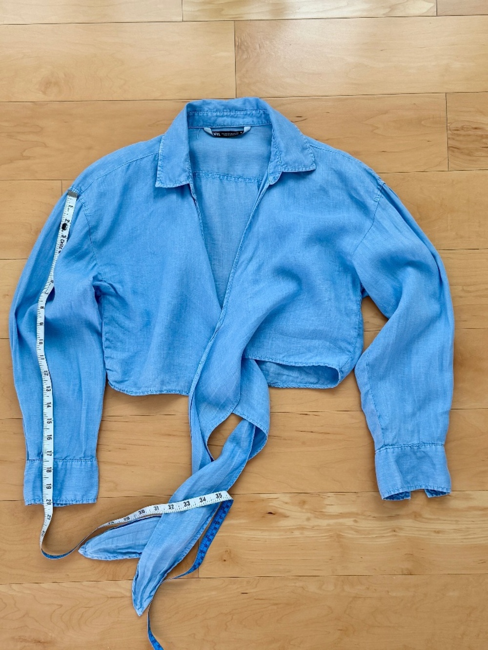 ZARA~100% Linen Light Blue Collared Cropped Top~Front Tie~Long Sleeves~Size XS - Picture 8 of 10